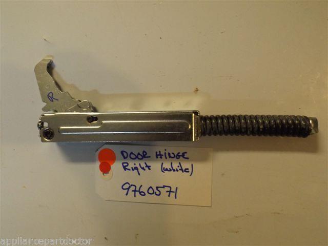 WHIRLPOOL STOVE 9760571 Hinge, Door (white Rh) used WHIRLPOOL STOVE 9760571 Hinge, Door (white Rh) used